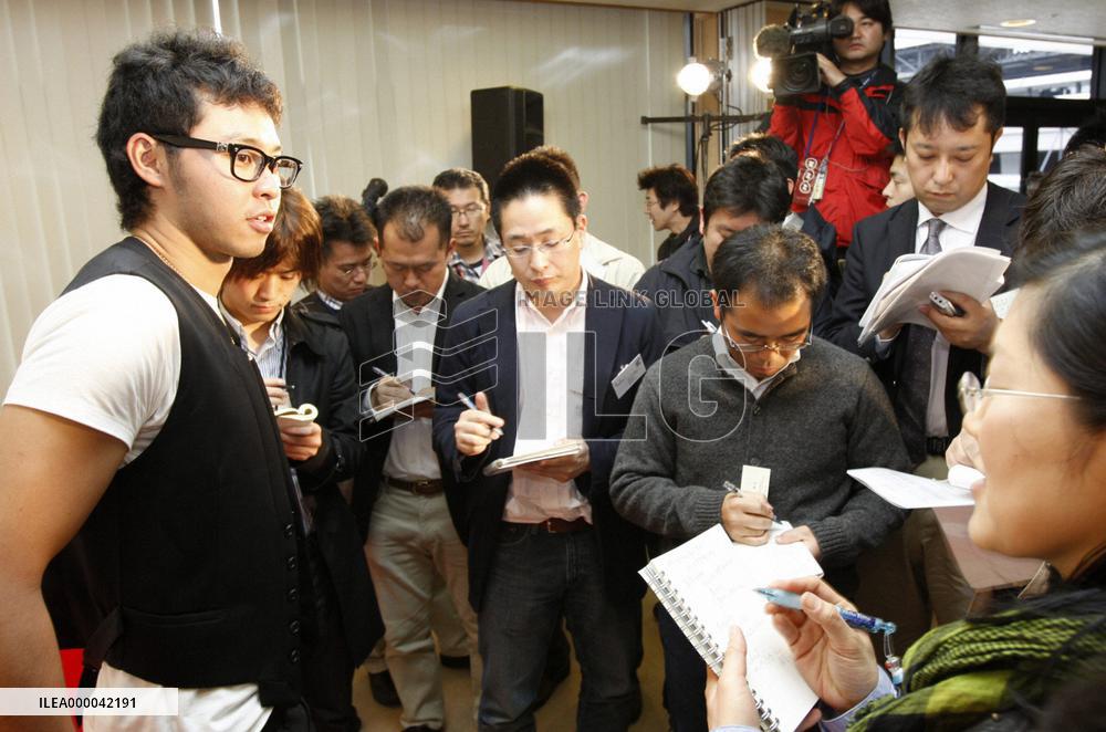 Kitajima to continue career, not yet eyeing 2012 Olympics