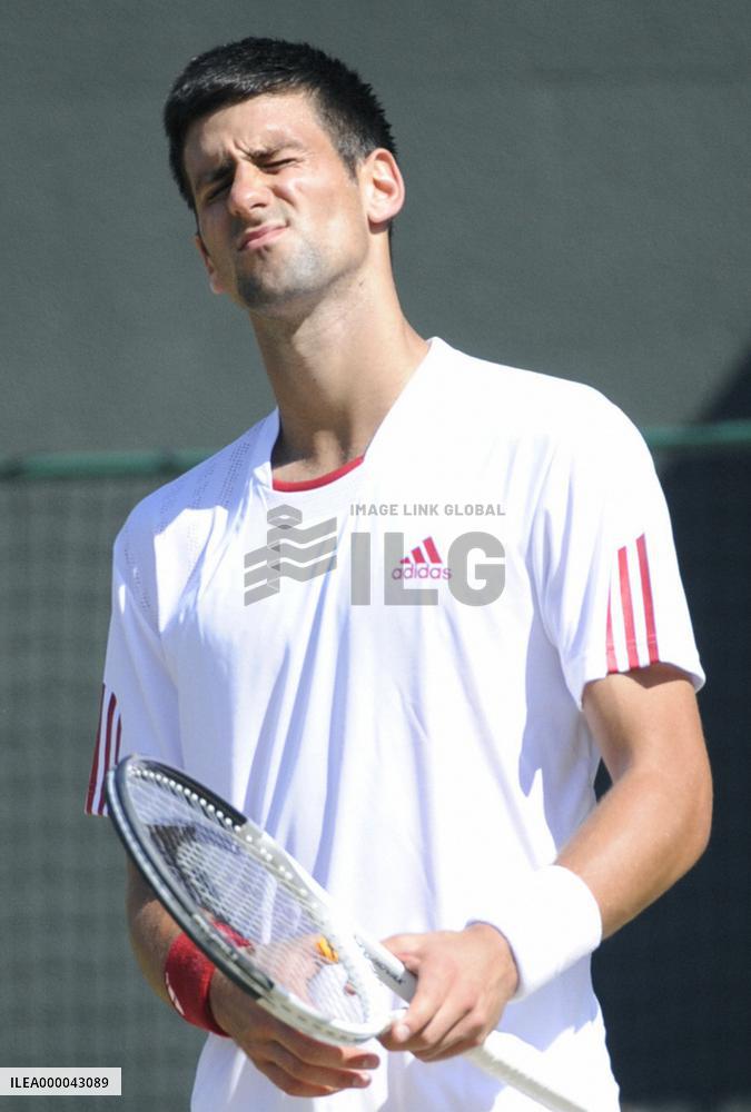 Djokovic eliminated from Wimbledon tennis