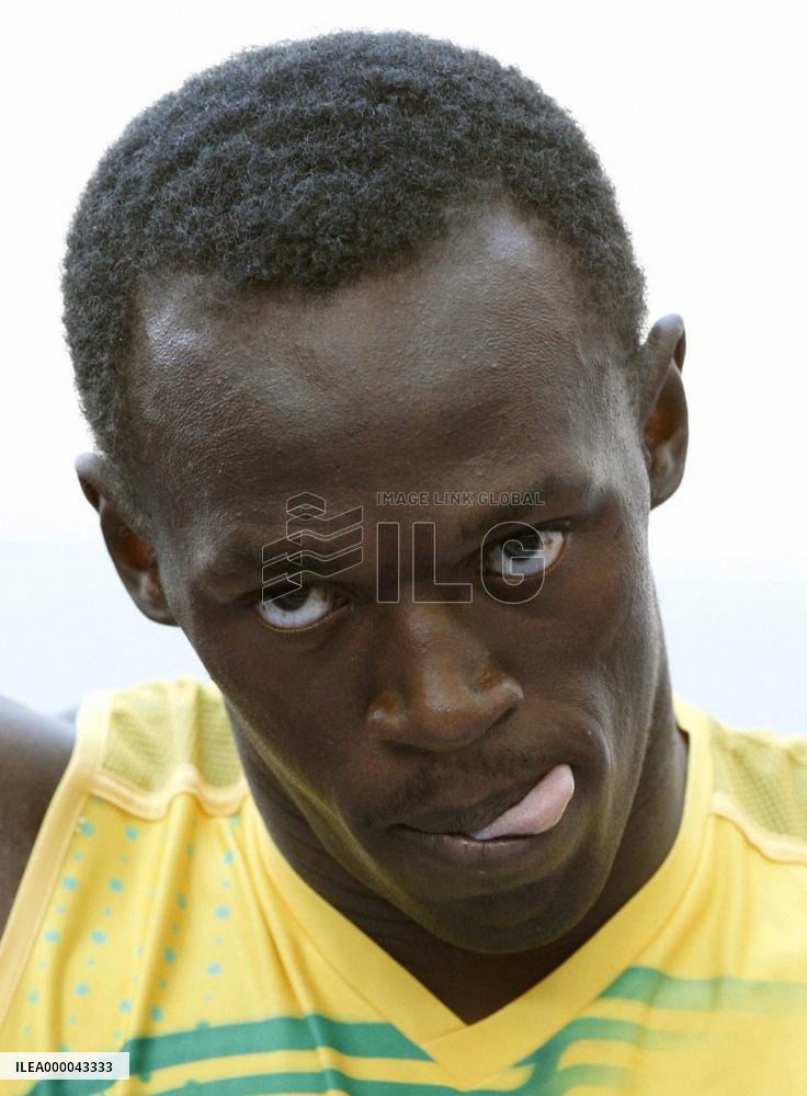 Bolt after 100m 1st round heat