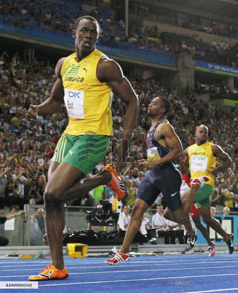 Bolt rewrites world record for men's 100m at world c'ships