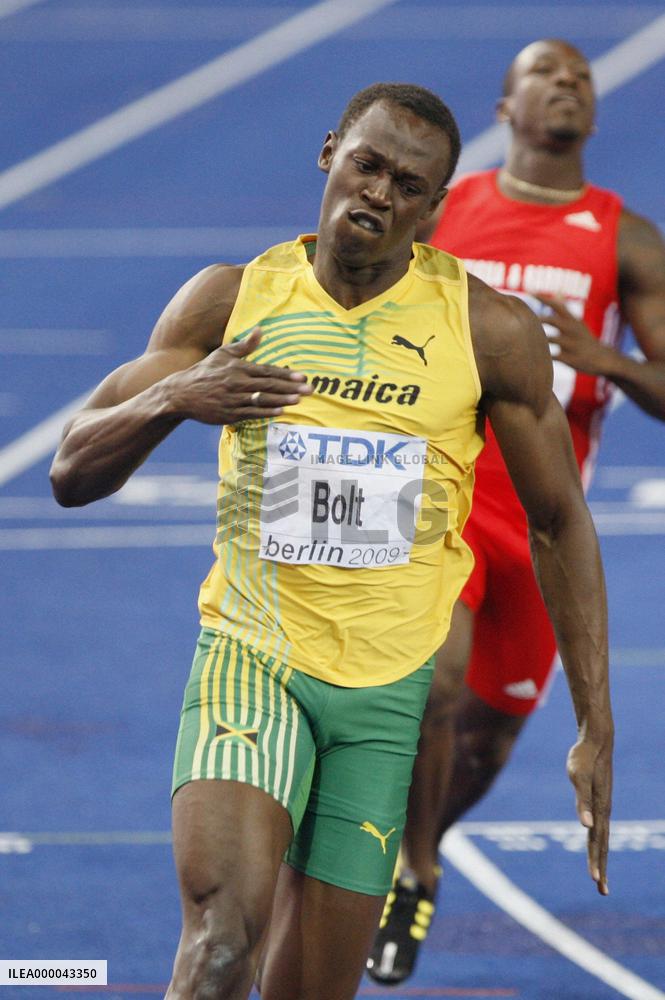 Bolt rewrites world record for men's 100m at world c'ships