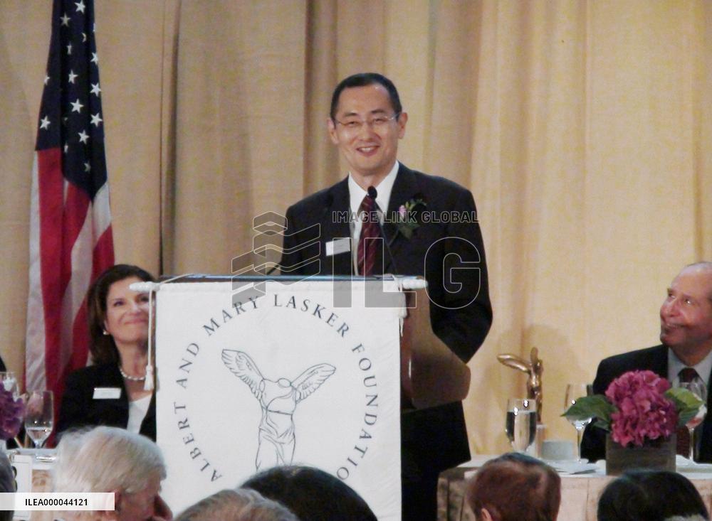 Japan's Yamanaka receives Lasker medical research award