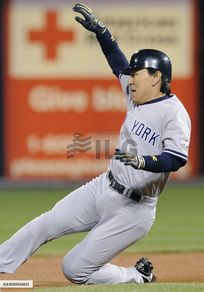 Phillies down Yankees in WS Game 5