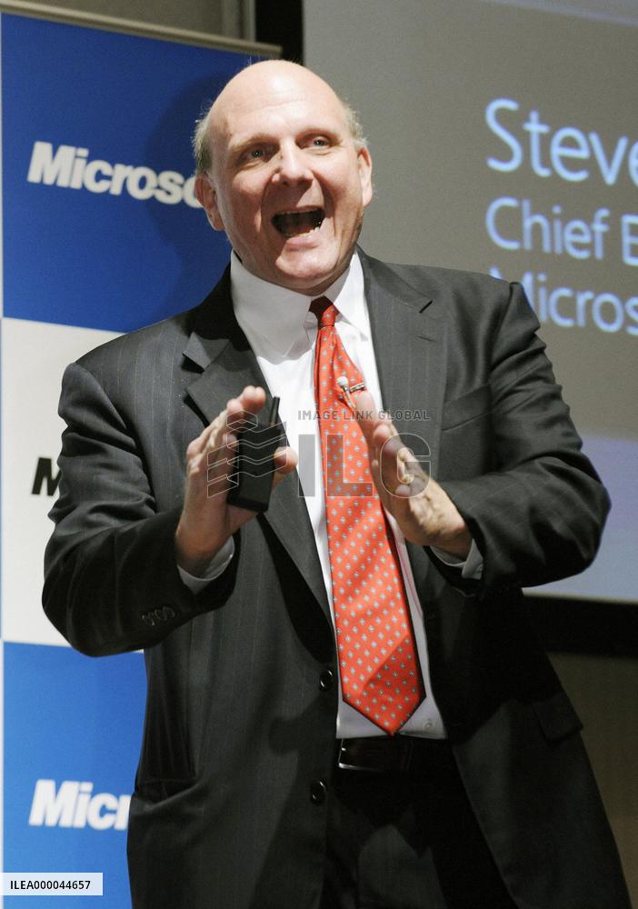 Microsoft CEO upbeat about Japanese response to Windows 7