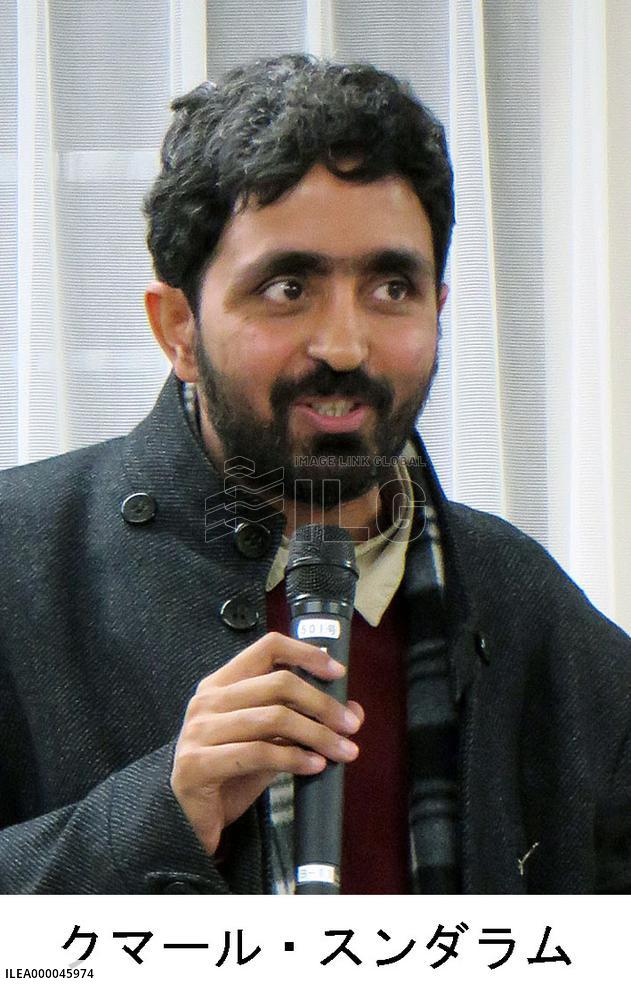 Indian activist opposes Japan's nuclear reactor exports