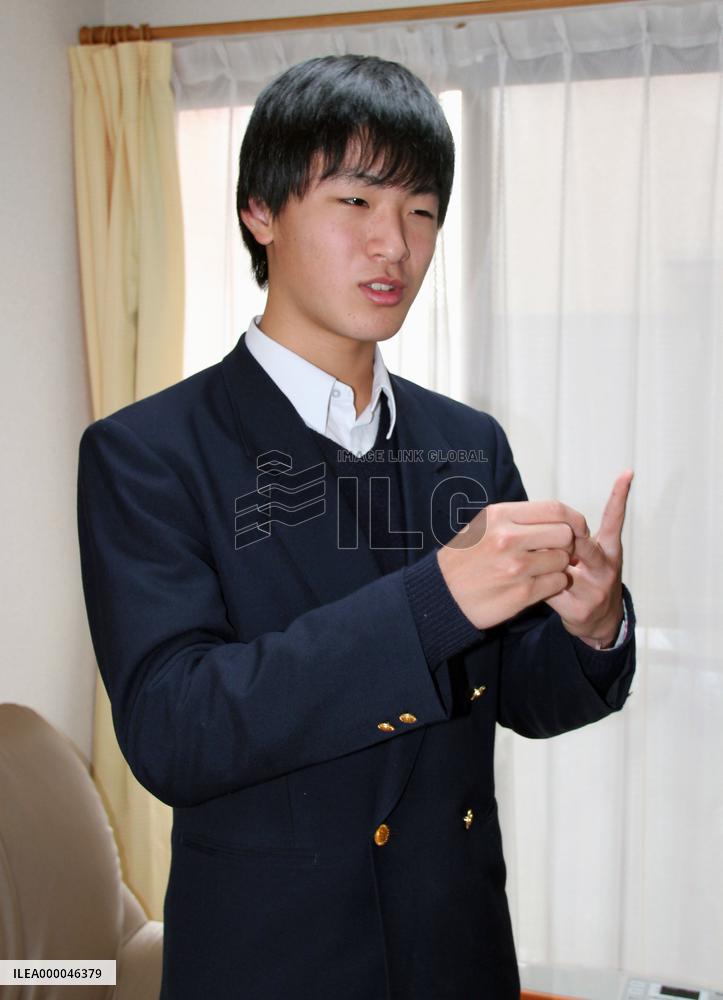 15-yr-old becomes youngest to pass Japan's top sign language exam