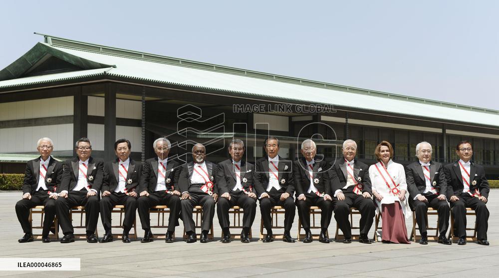 Recipients of Grand Cordon of Order of Rising Sun at photo session