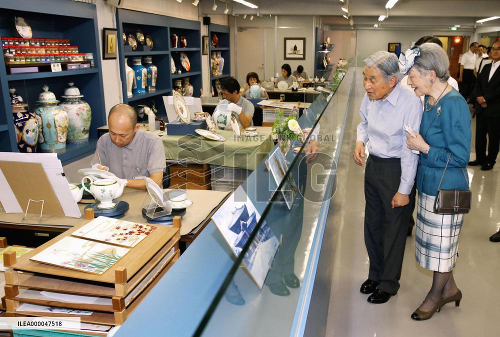 Emperor, empress visit Noritake porcelain craft center