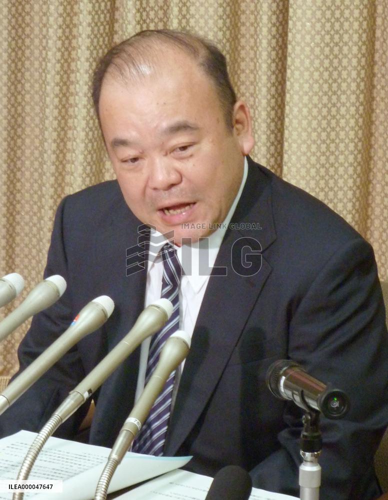 Tax agency's new chief meets press