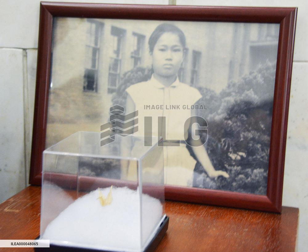 San Paulo assembly gets paper crane made by Hiroshima A-bomb victim