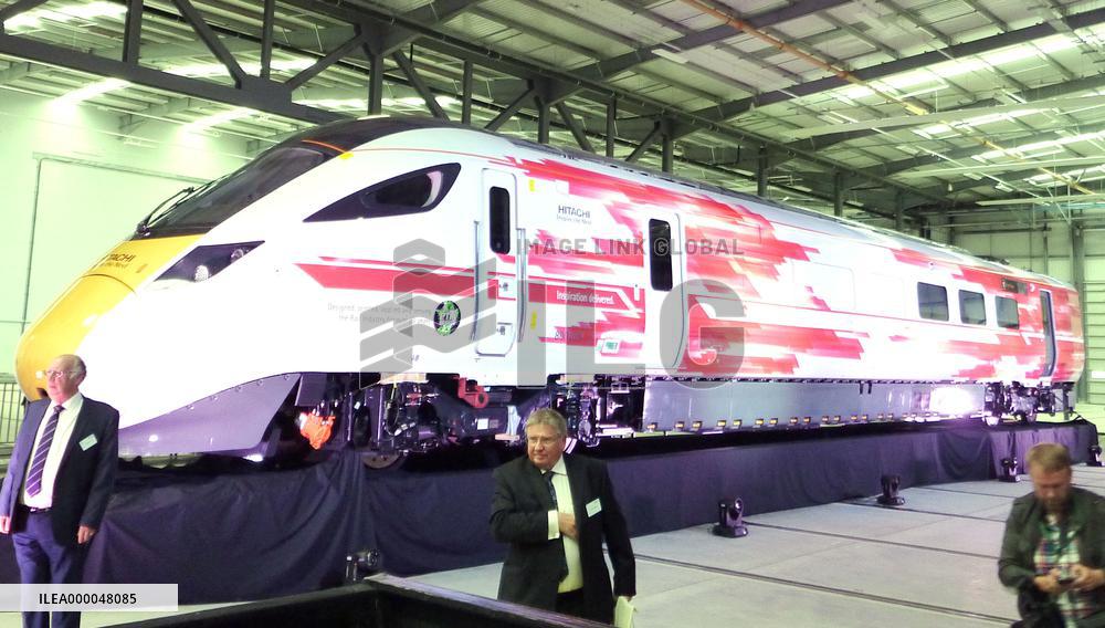 Hitachi unveils high-speed intercity train car in England