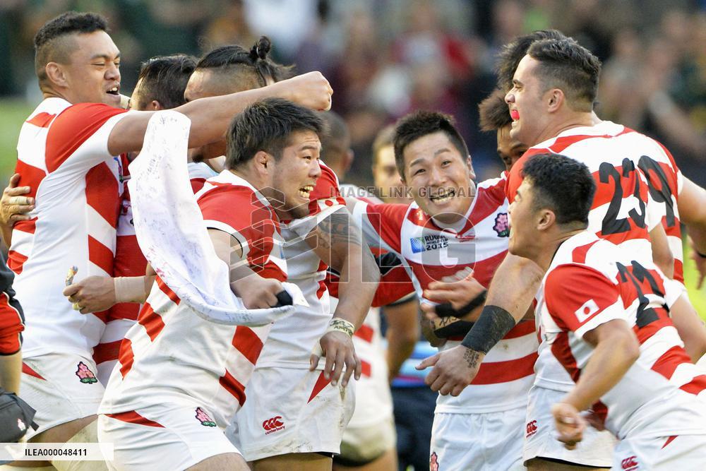 Japan stun South Africa to record biggest upset in rugby history