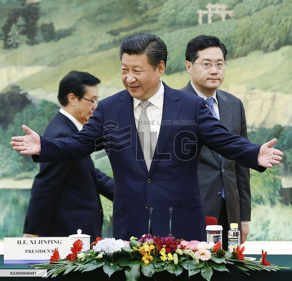 China's Xi meets U.S. business leaders in Beijing ahead of visit to D.C.