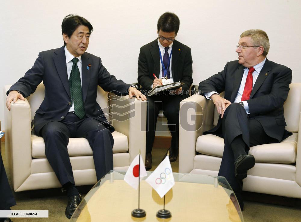 IOC head, PM Abe discuss Tokyo Olympics, Paralympics
