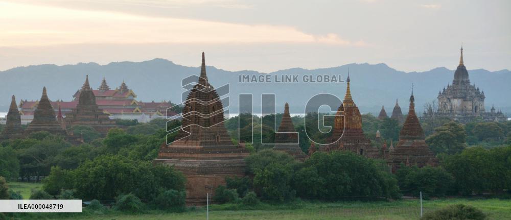 Big Buddhist temple ruins remain in Bagan