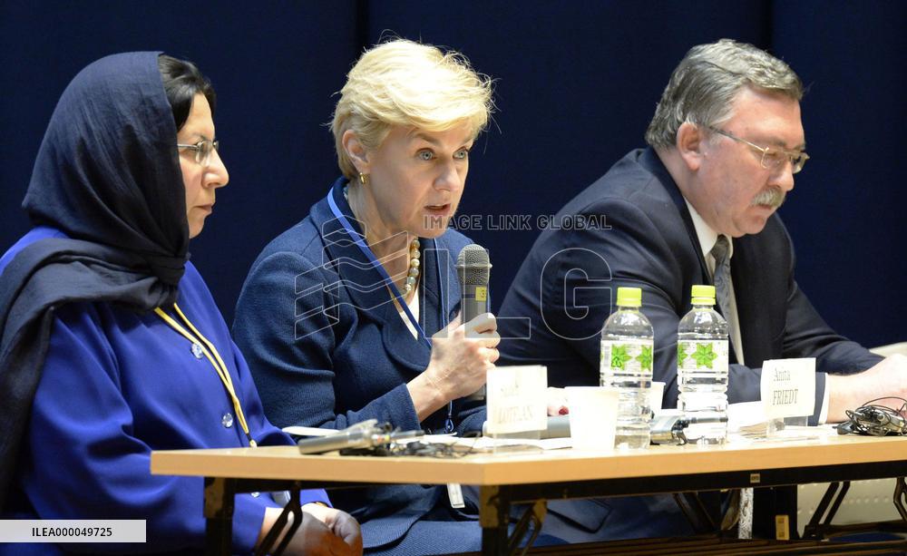 U.S., Russian arms control officials attend Pugwash confab