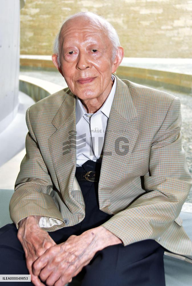 A-bomb survivor says Pugwash confab lacks concreteness