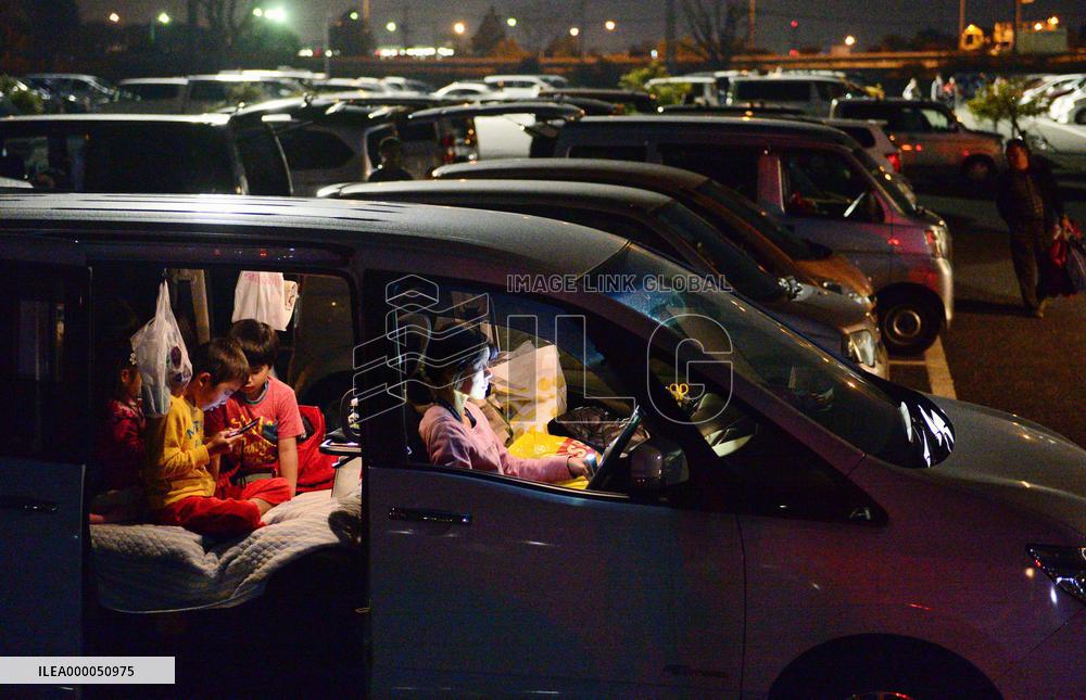 Evacuees fight exhaustion in southwestern Japan quakes