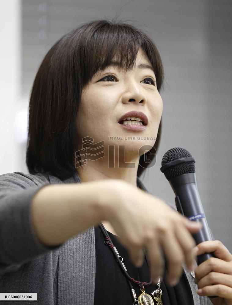 Funeral professional supports child survivors in tsunami-hit Tohoku