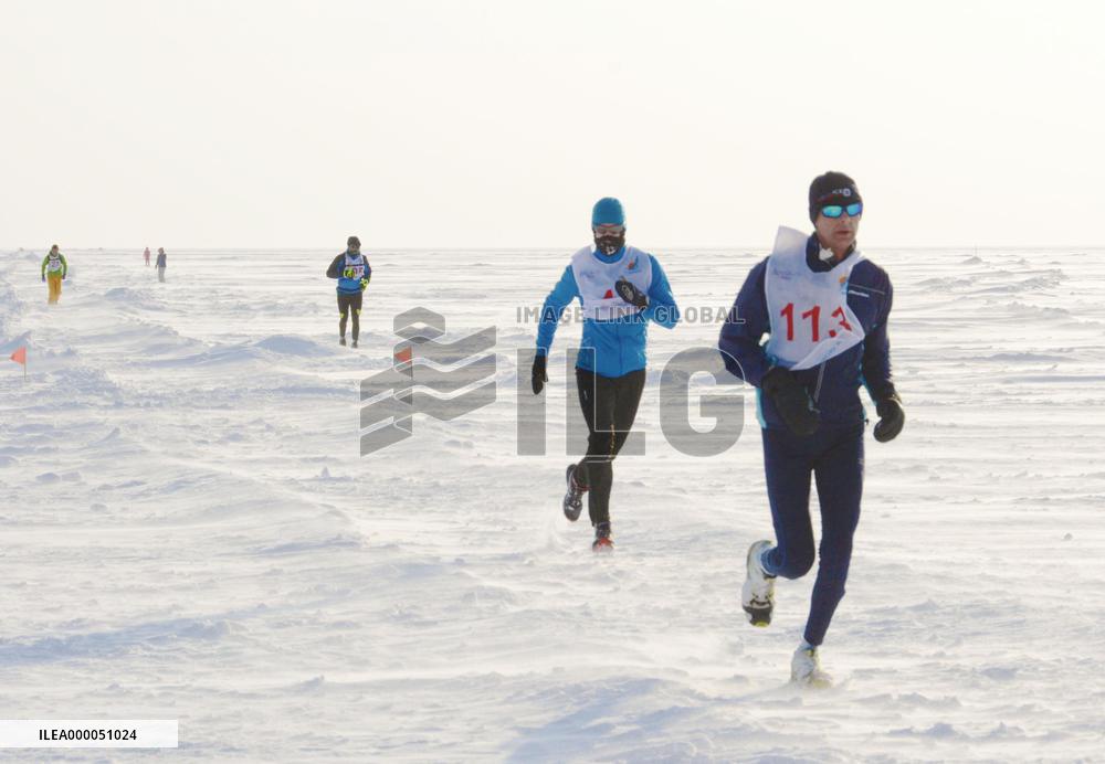 Unique challenges attract runners to Baikal Ice Marathon