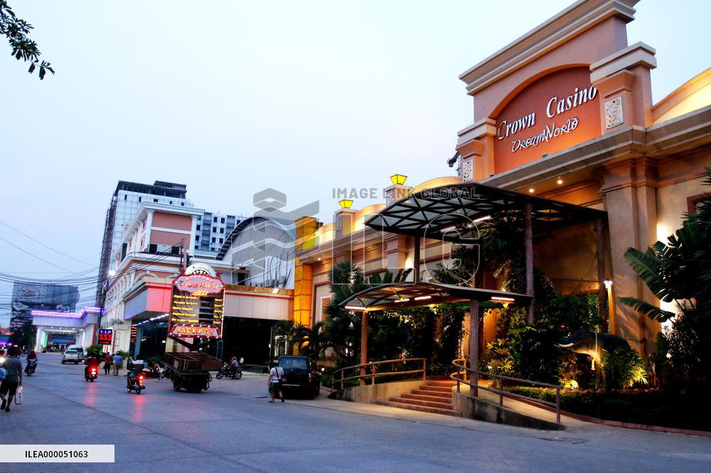 Cambodia border city becomes popular casino destination for Thais