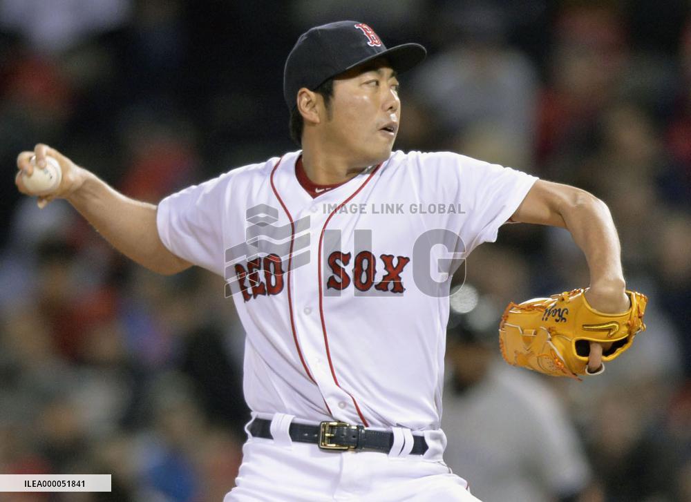 Baseball: Uehara reaches agreement with Cubs: reports