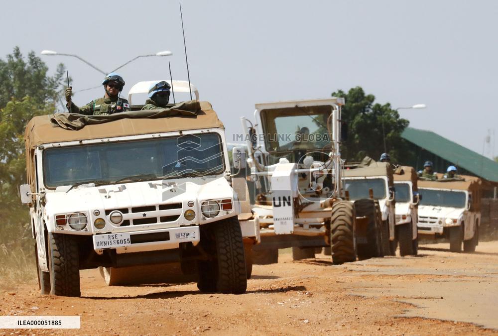Tension mounts for Japanese troops in S. Sudan
