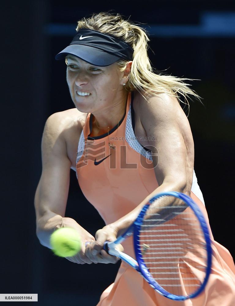 Tennis: Sharapova to make comeback in April