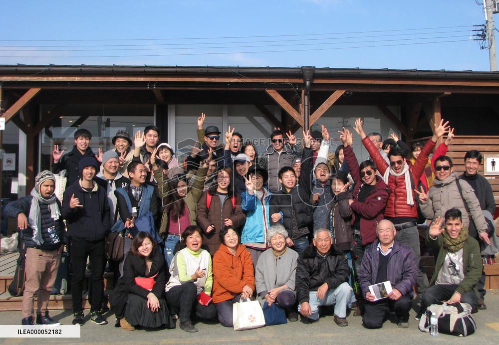 Tsunami-hit Japan city taps home-stay tourism to move forward