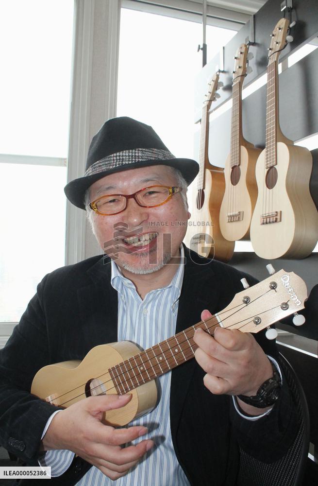Hokkaido music fan crafting ukuleles made of local wood
