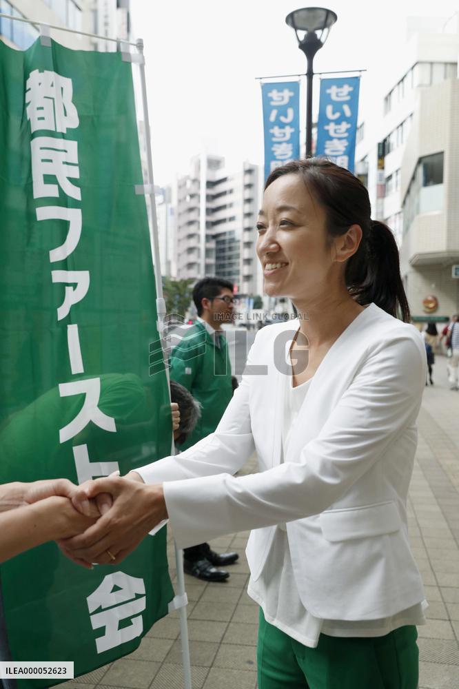 Koike camp sweeps Tokyo assembly race, beats Abe's LDP