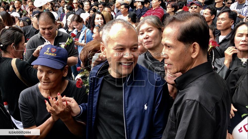 Ex-Thai PM Yingluck attends final court hearing over rice scheme