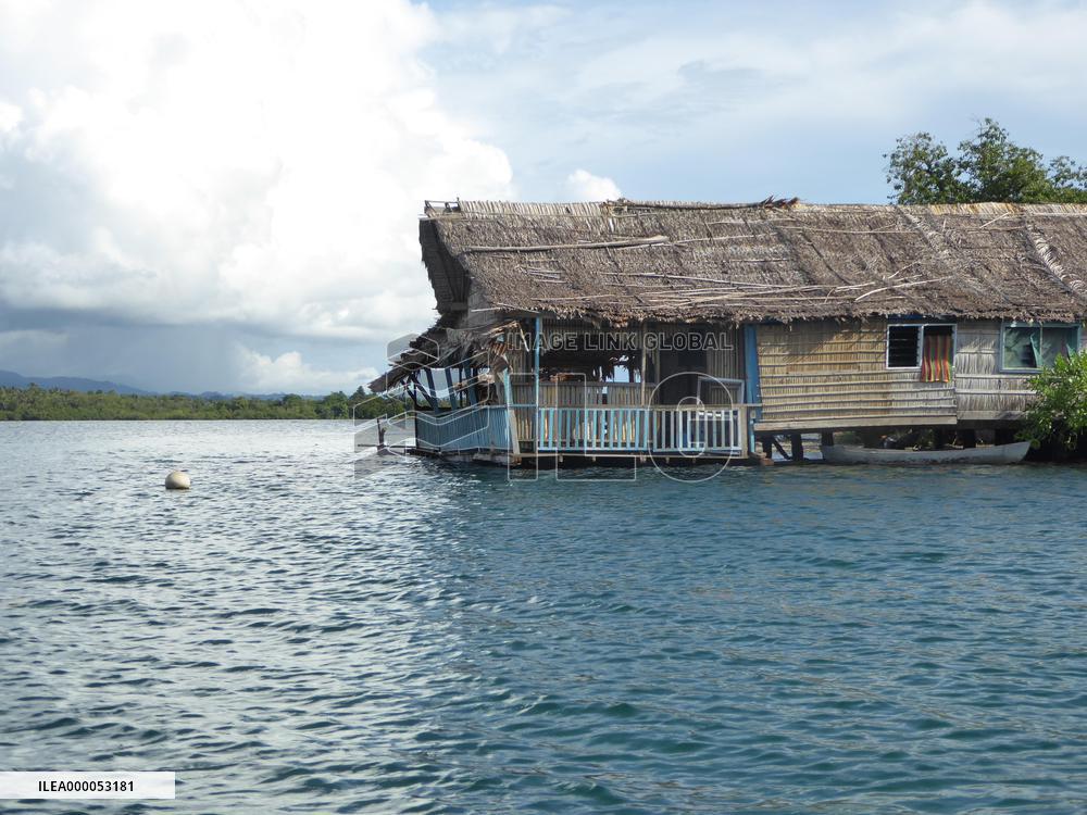 Solomon Island villages shrinking due to rising sea levels
