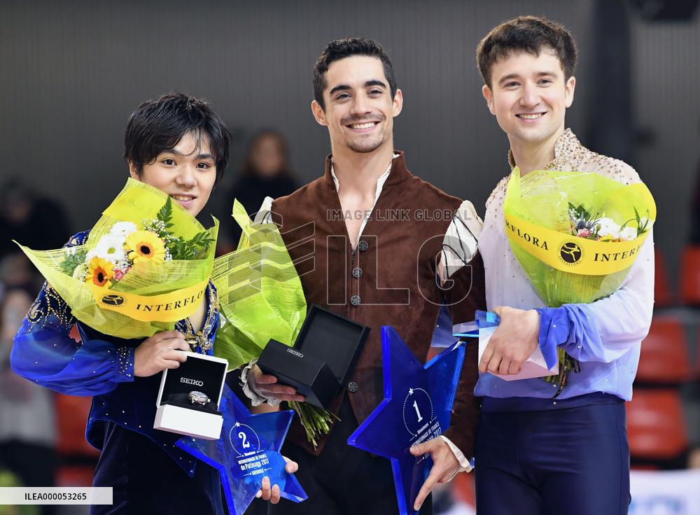 Figure skating: Internationaux de France men's medalists