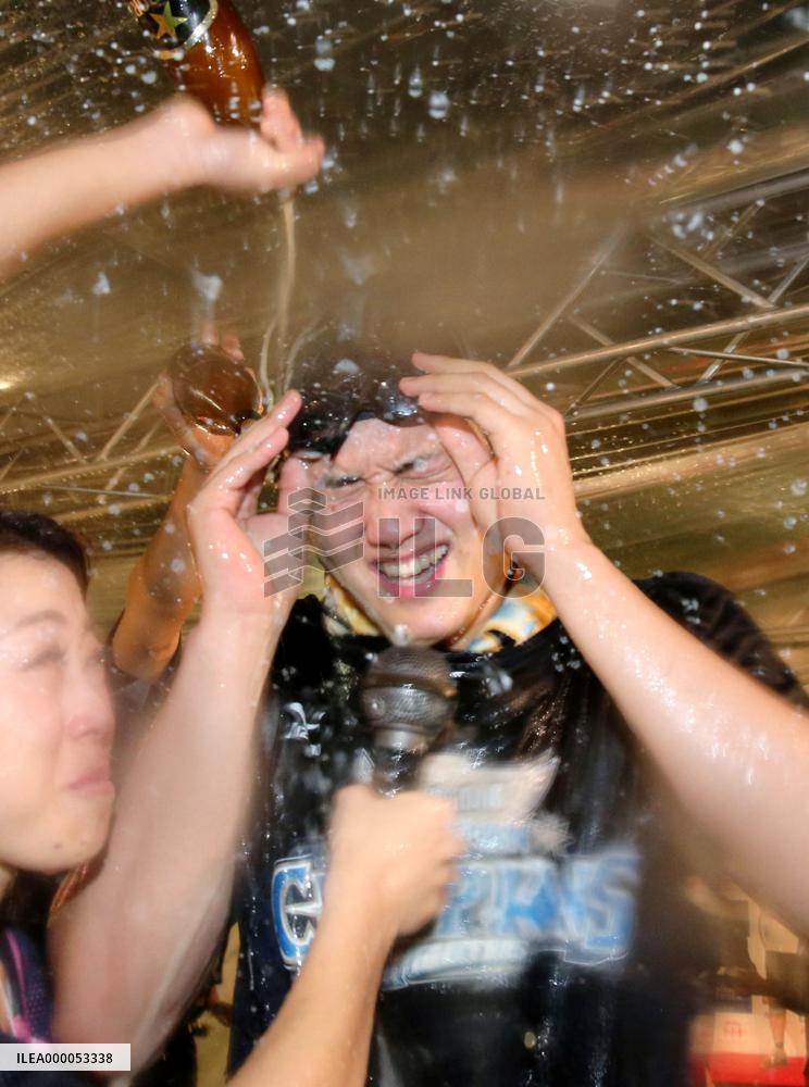 Baseball: Nippon Ham Fighters' Otani