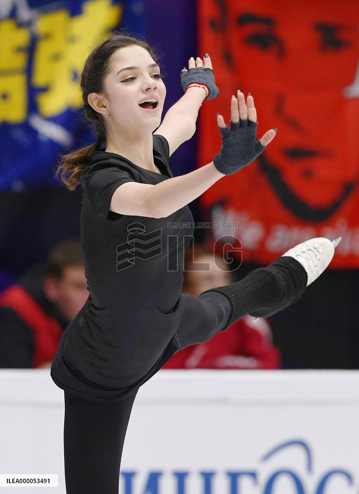 Figure skating: Evgenia Medvedeva