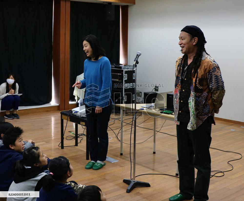 FEATURE: Japanese photographer brings "cinema stars" to Africa