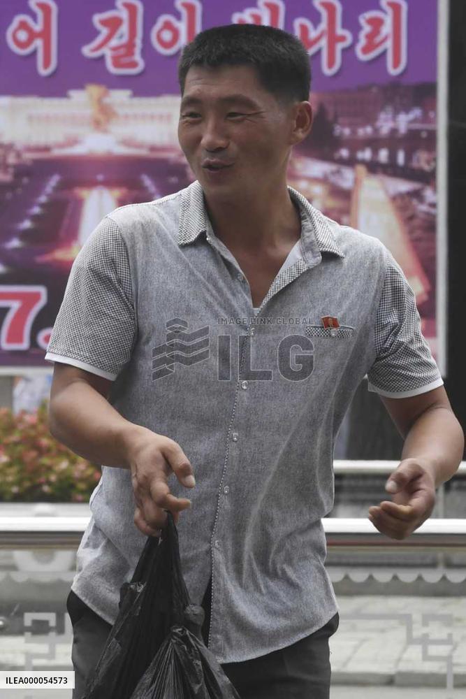 Scenes of hot summer day in Pyongyang