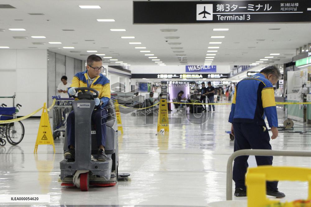 CORRECTED: Narita airport increases foreign workers