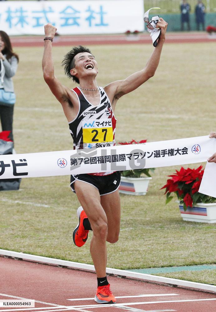 Athletics: Hattori wins Fukuoka marathon