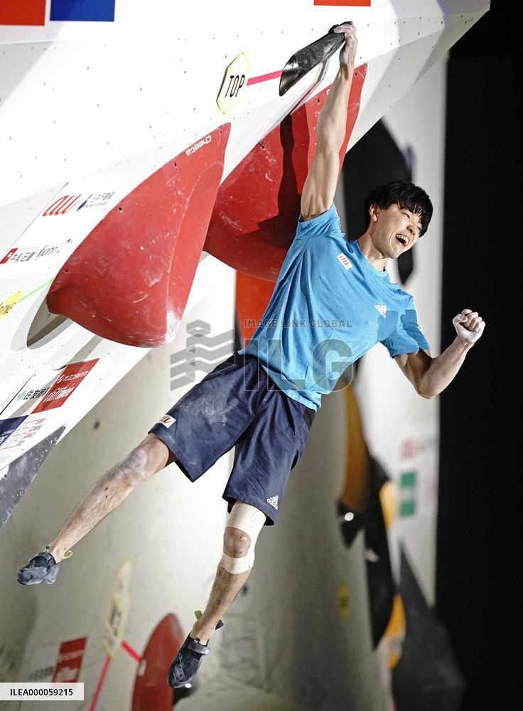 Sport climbing: Bouldering Japan Cup