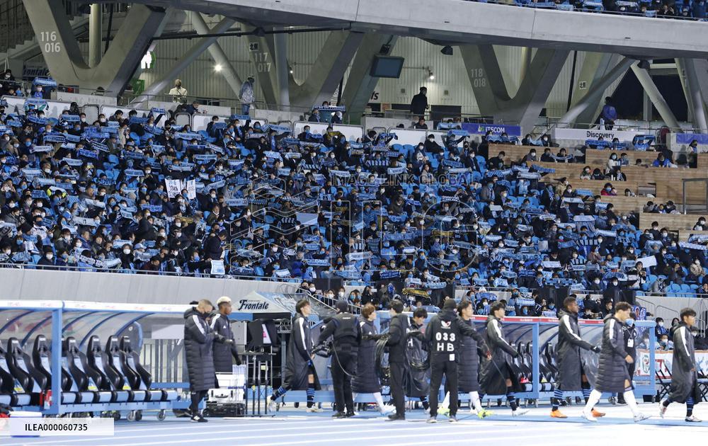 Football: J-League season opener