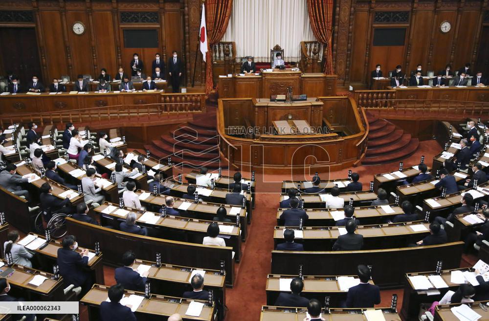 Japan's Diet enacts record 106.61 tril. yen budget for FY 2021