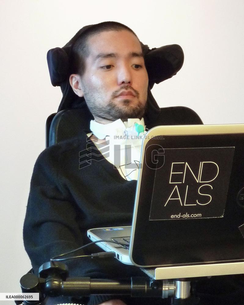 ALS patient leads group seeking public support for treatment