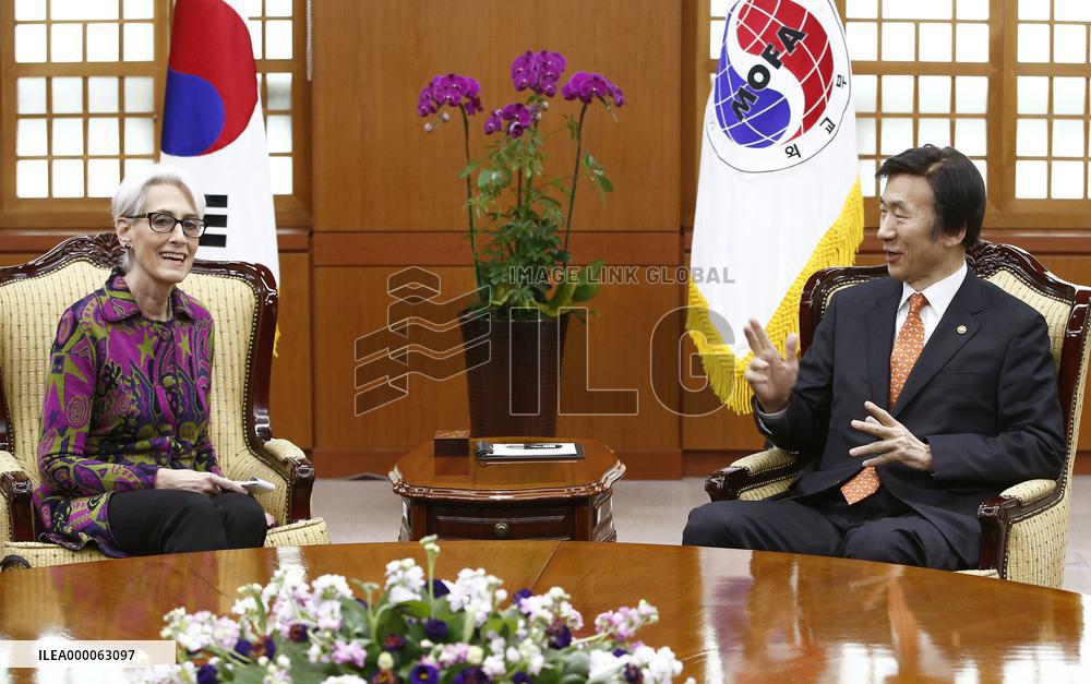 U.S. Undersecretary of State Sherman visits S. Korea