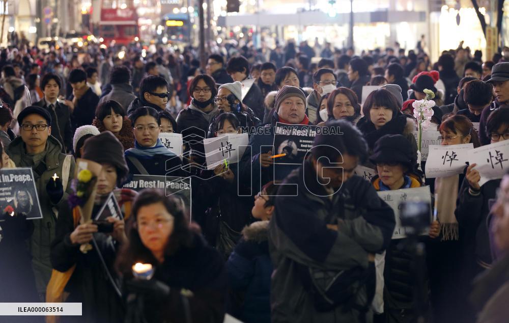 People gather to mourn hostages Yukawa, Goto