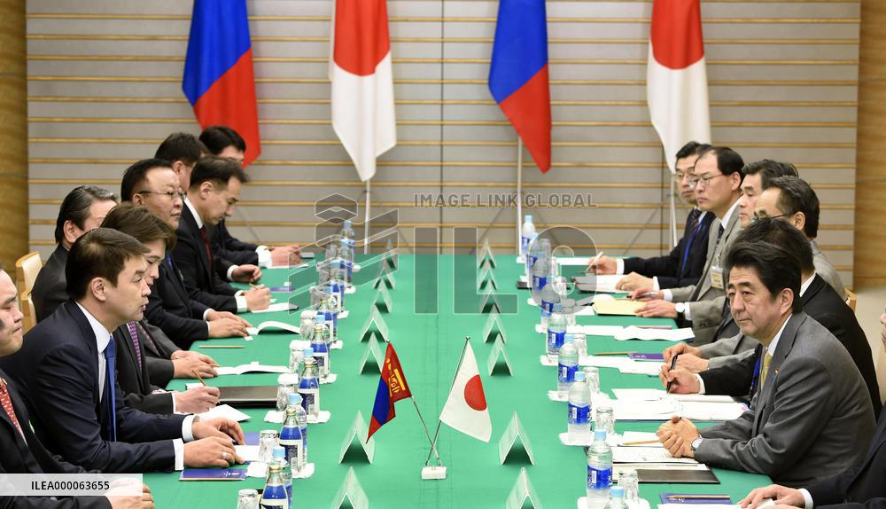 Japan, Mongolia ink free trade agreement