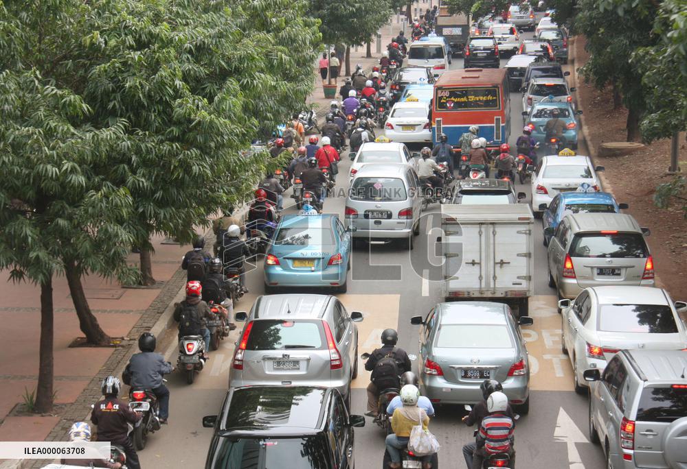 Jakarta named city with world's worst traffic jam