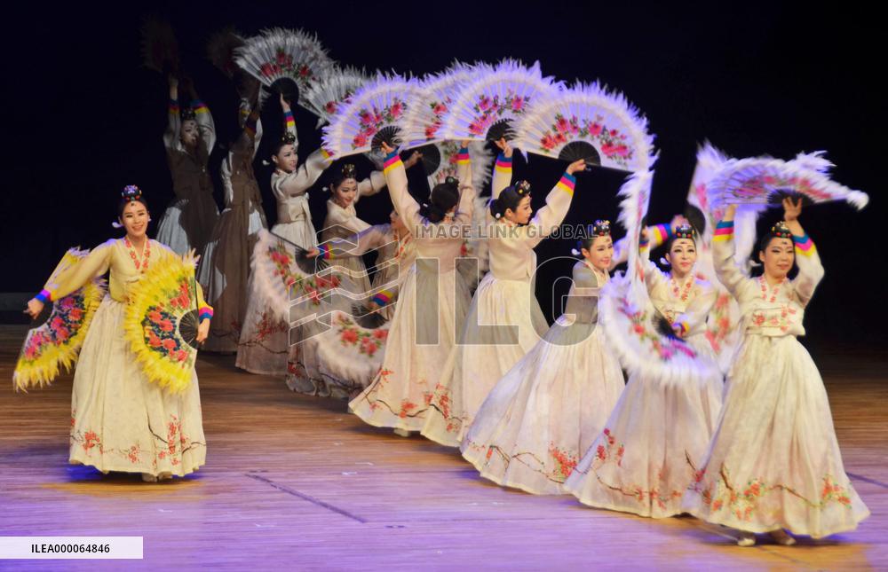 S. Korean troupe performs at cultural exchange event in Japan