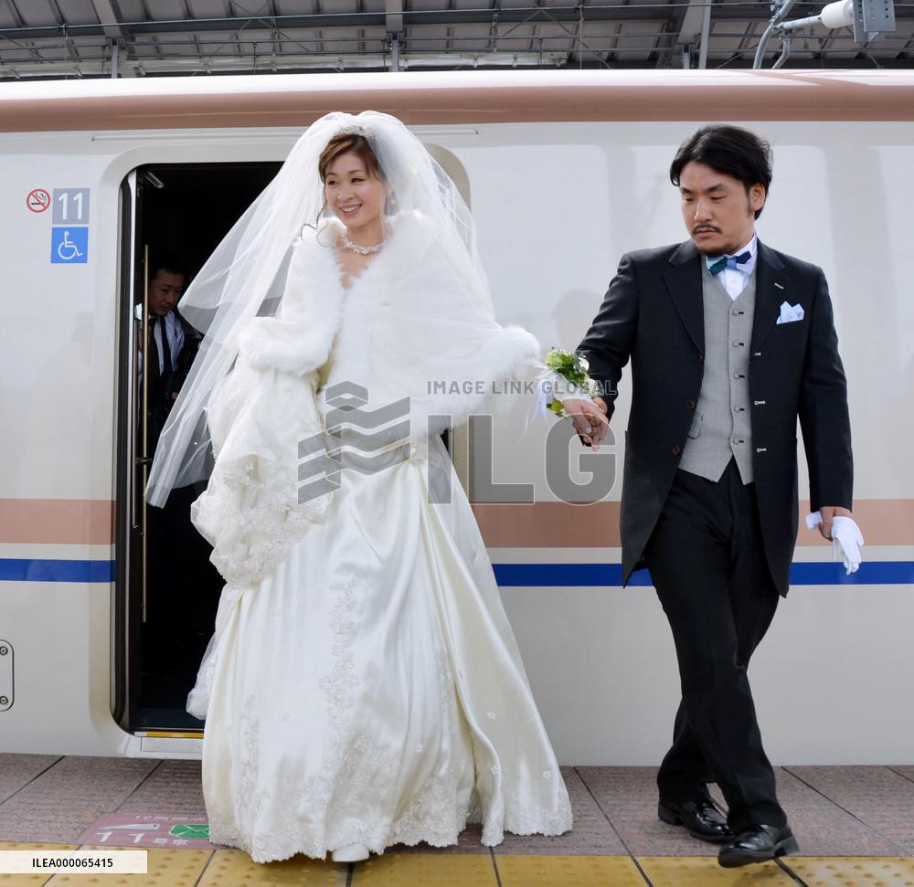 New Hokuriku Shinkansen bullet train service starts